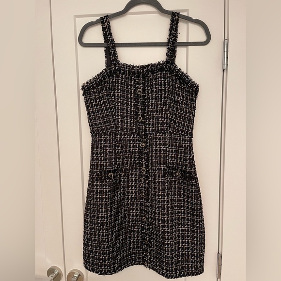 Urban Revivo Tweed Dress - Picture 10 of 11